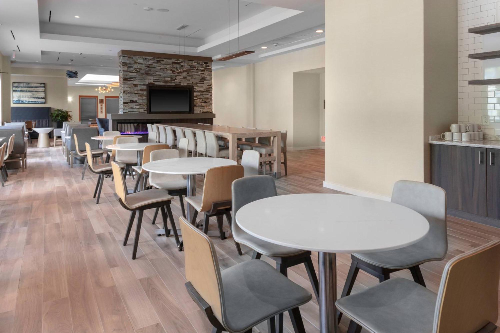 Residence Inn By Marriott Virginia Beach Town Center Extérieur photo