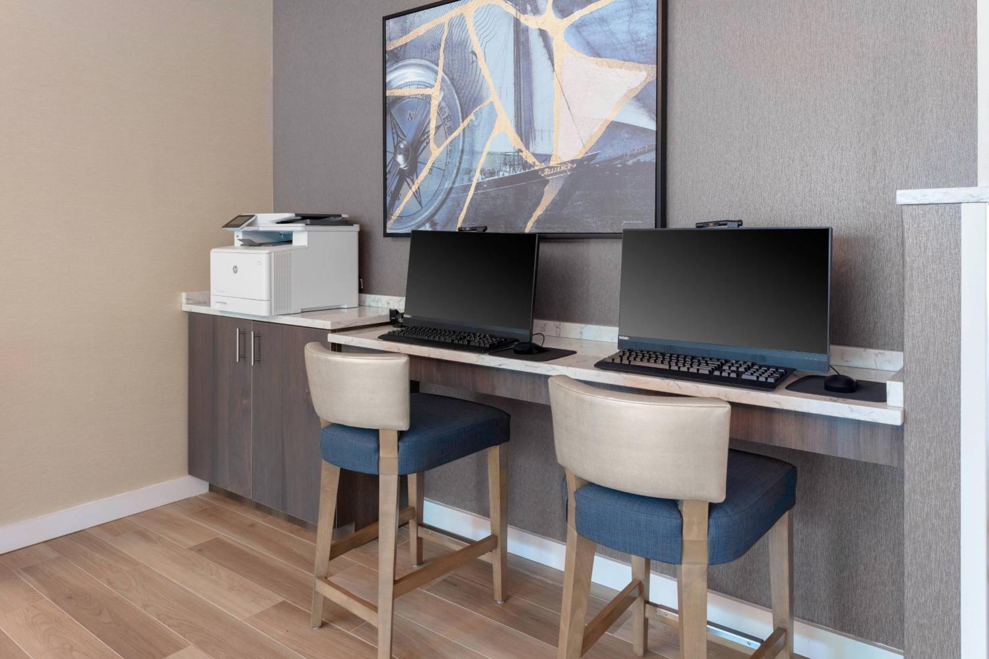 Residence Inn By Marriott Virginia Beach Town Center Extérieur photo