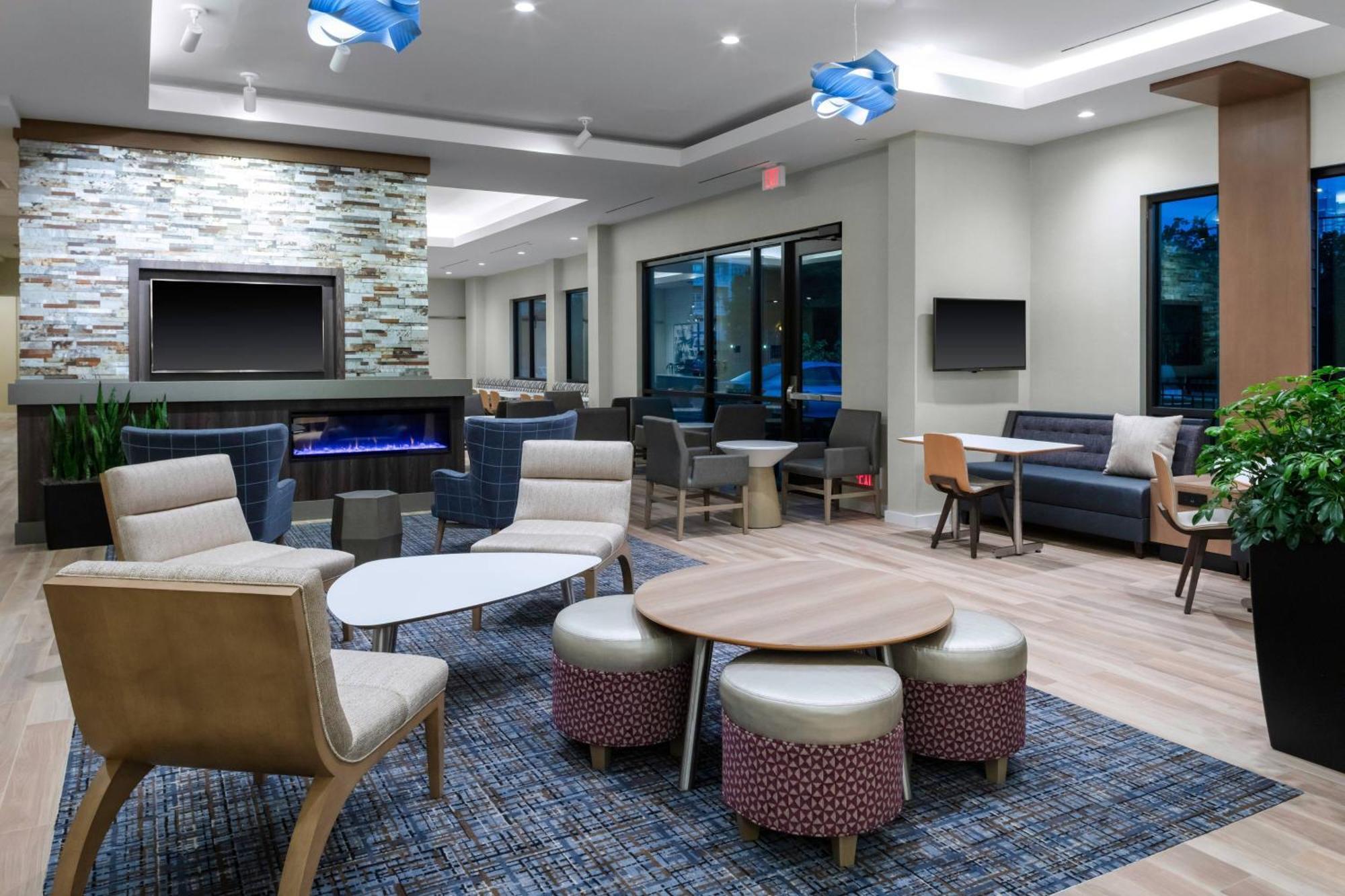 Residence Inn By Marriott Virginia Beach Town Center Extérieur photo